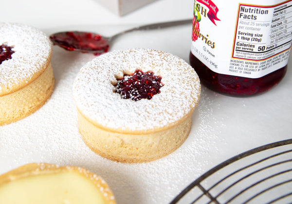 Easy Linzer Tart Recipe For a Fancy Christmas Dessert - Cooking Gift Set Co.