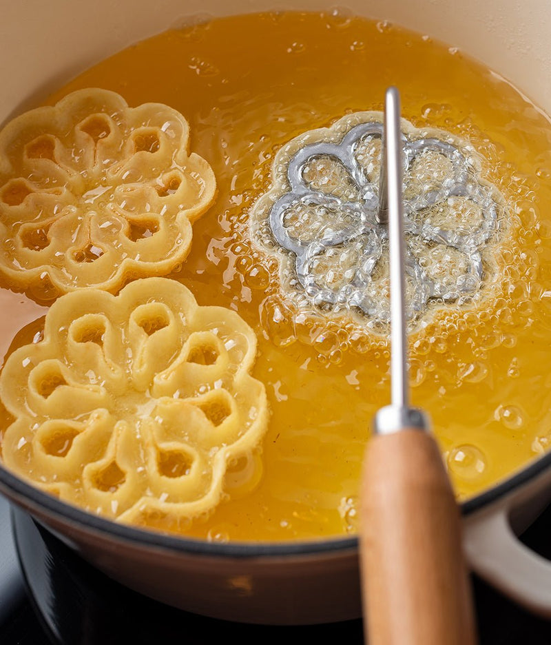 Swedish Rosettes Wafflette Kit - Cooking Gift Set Co.